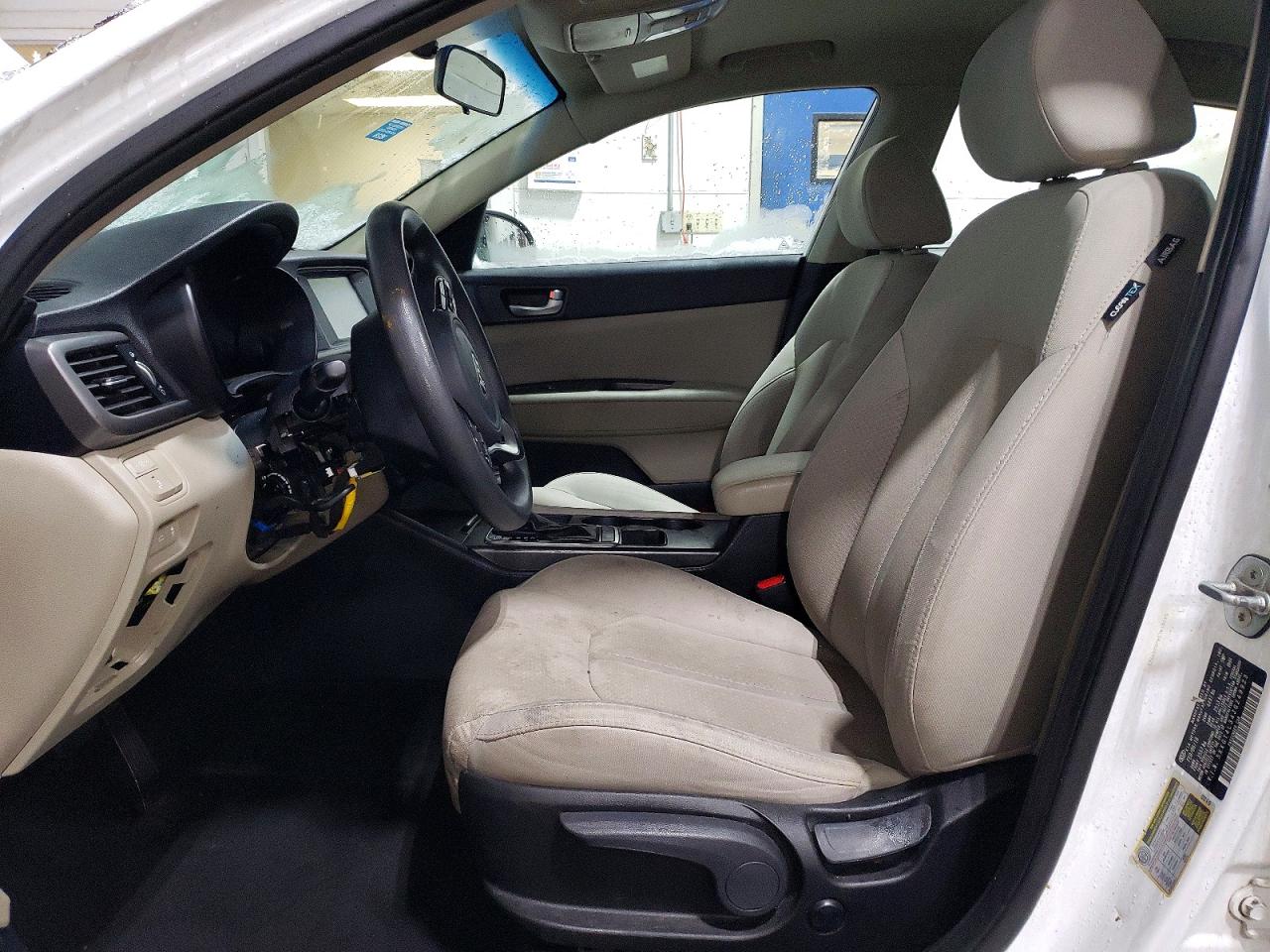 2018 KIA OPTIMA LX photo 7
