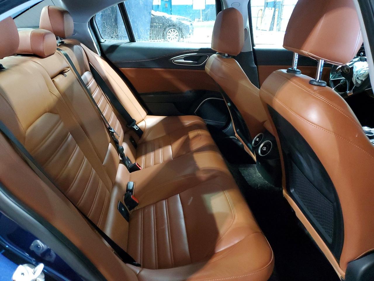 2017 ALFA ROMEO GIULIA TI Q4 photo 10