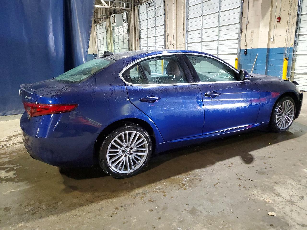 2017 ALFA ROMEO GIULIA TI Q4 photo 3