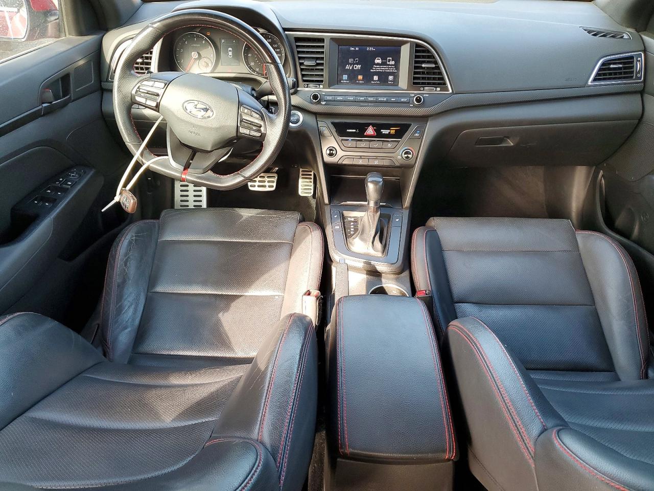 2018 HYUNDAI ELANTRA SPORT photo 8