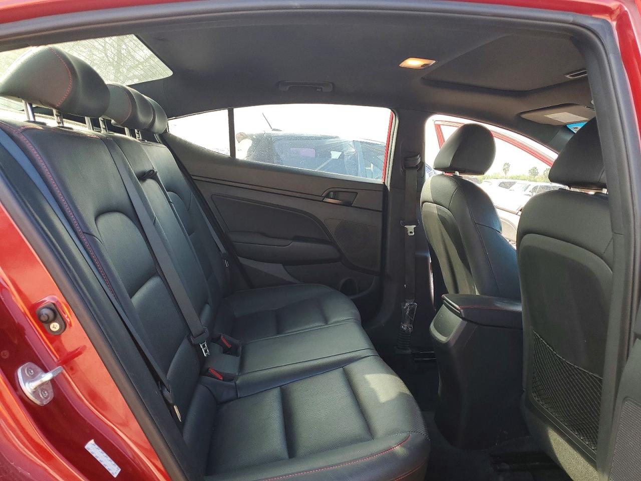 2018 HYUNDAI ELANTRA SPORT photo 10
