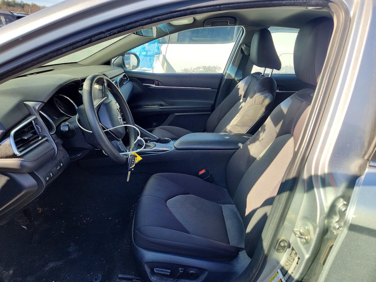 2018 TOYOTA CAMRY L photo 7