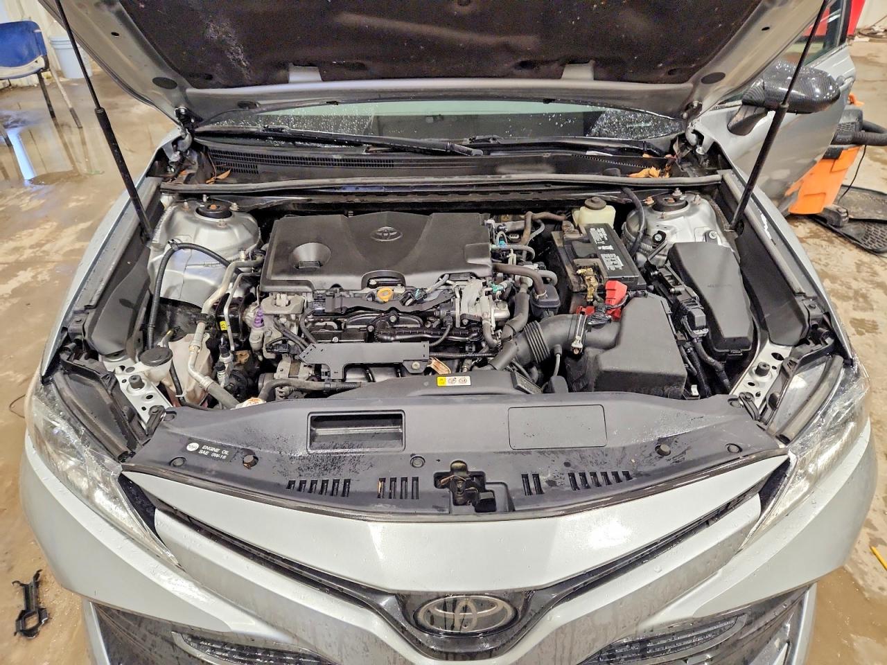 2018 TOYOTA CAMRY L photo 11