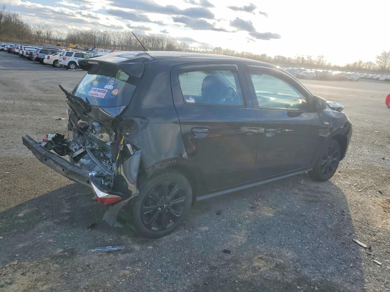2022 MITSUBISHI MIRAGE SE photo 3