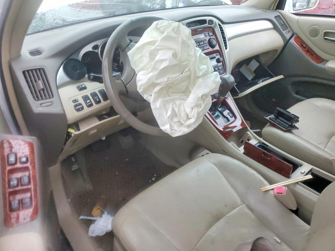 2006 TOYOTA HIGHLANDER LIMITED photo 8