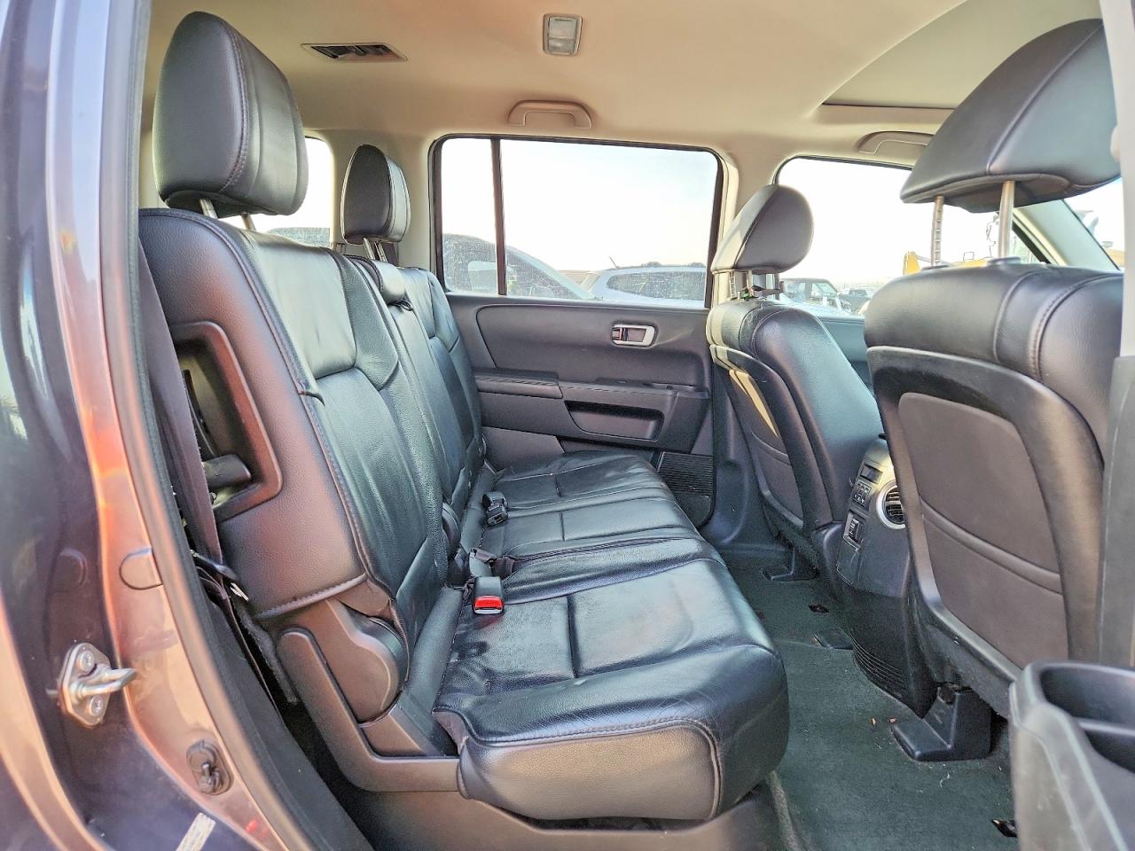 2015 HONDA PILOT EXL photo 10