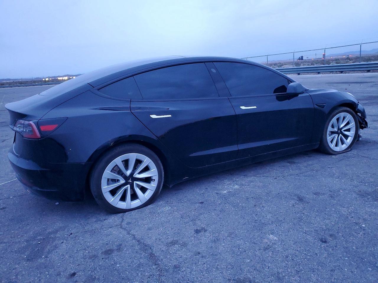 2023 TESLA MODEL 3 photo 3
