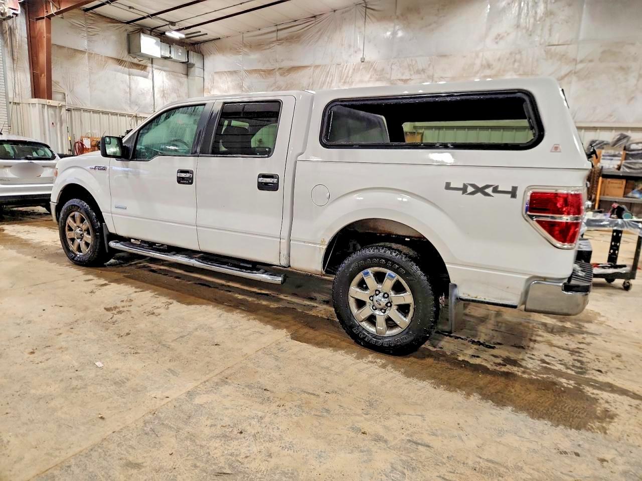 2014 FORD F150 SUPERCREW photo 2