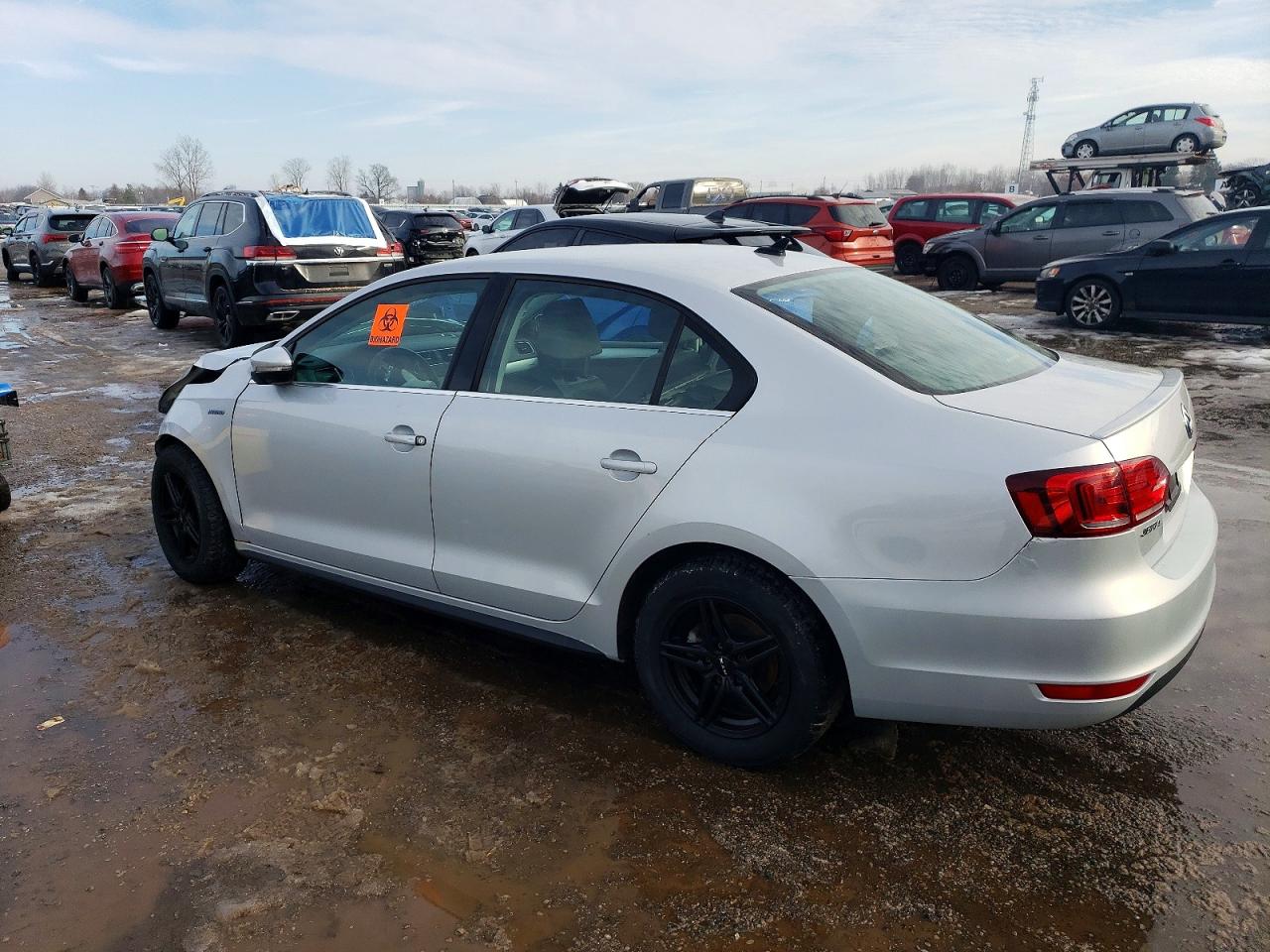 2013 VOLKSWAGEN JETTA HYBRID photo 2