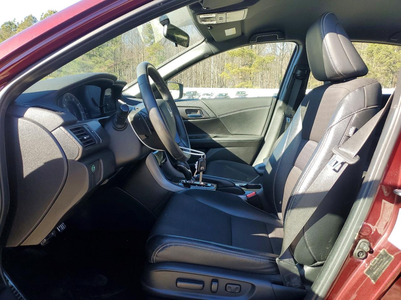 2016 HONDA ACCORD SPORT photo 7