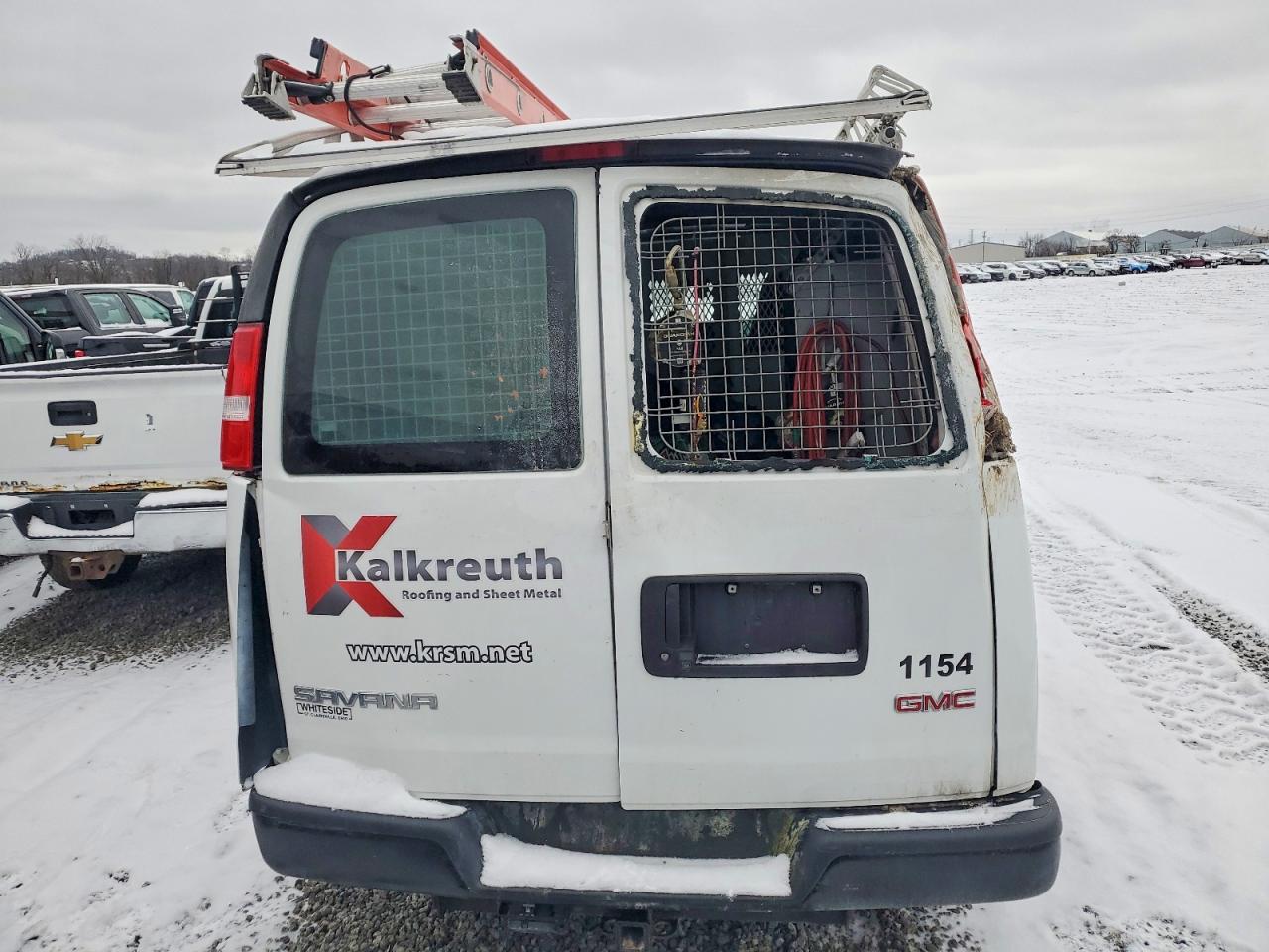 2022 GMC SAVANA G2500 photo 6