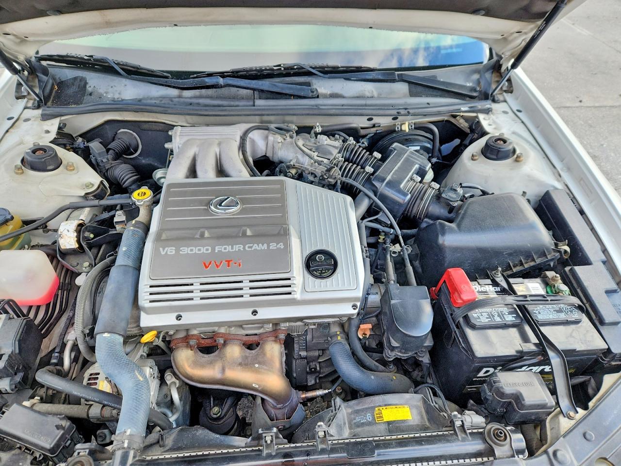 2001 LEXUS ES 300 photo 11
