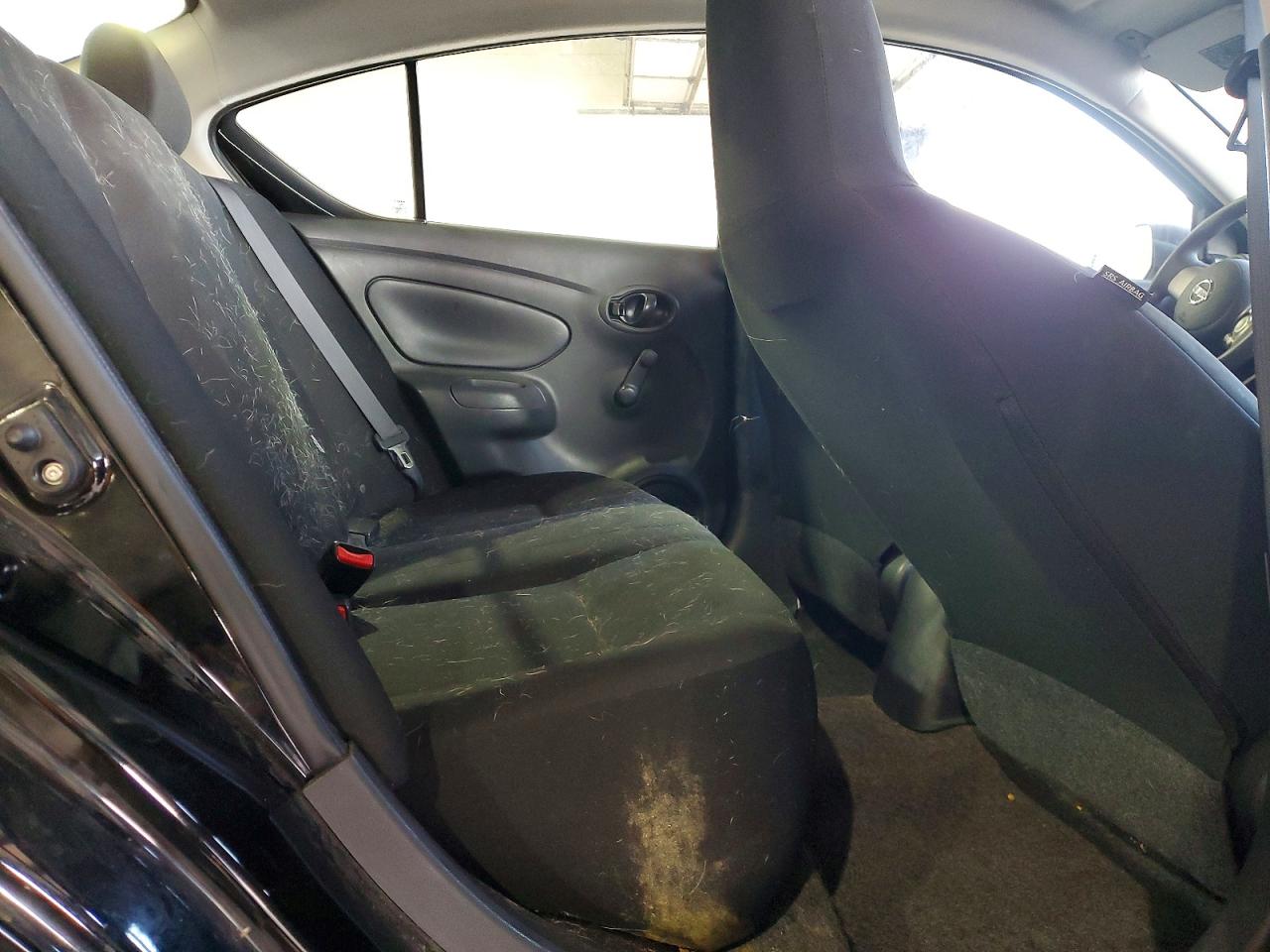2014 NISSAN VERSA S photo 10
