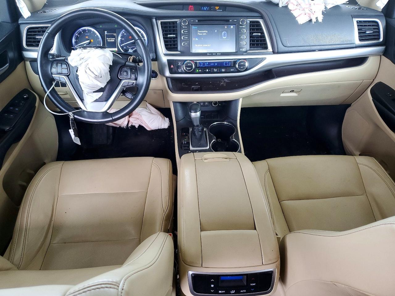 2018 TOYOTA HIGHLANDER SE photo 8