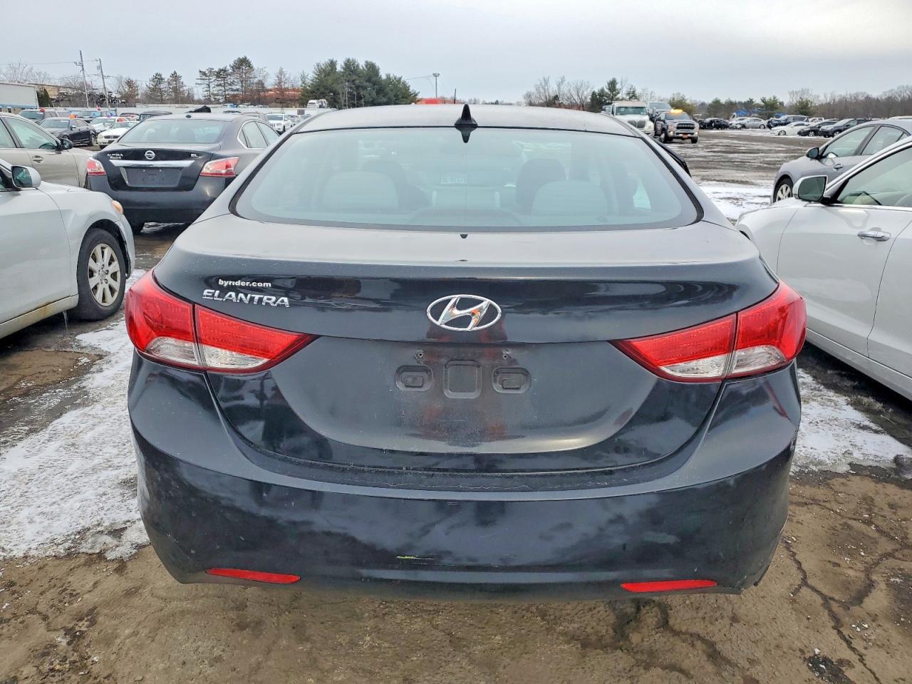 2013 HYUNDAI ELANTRA GLS photo 6