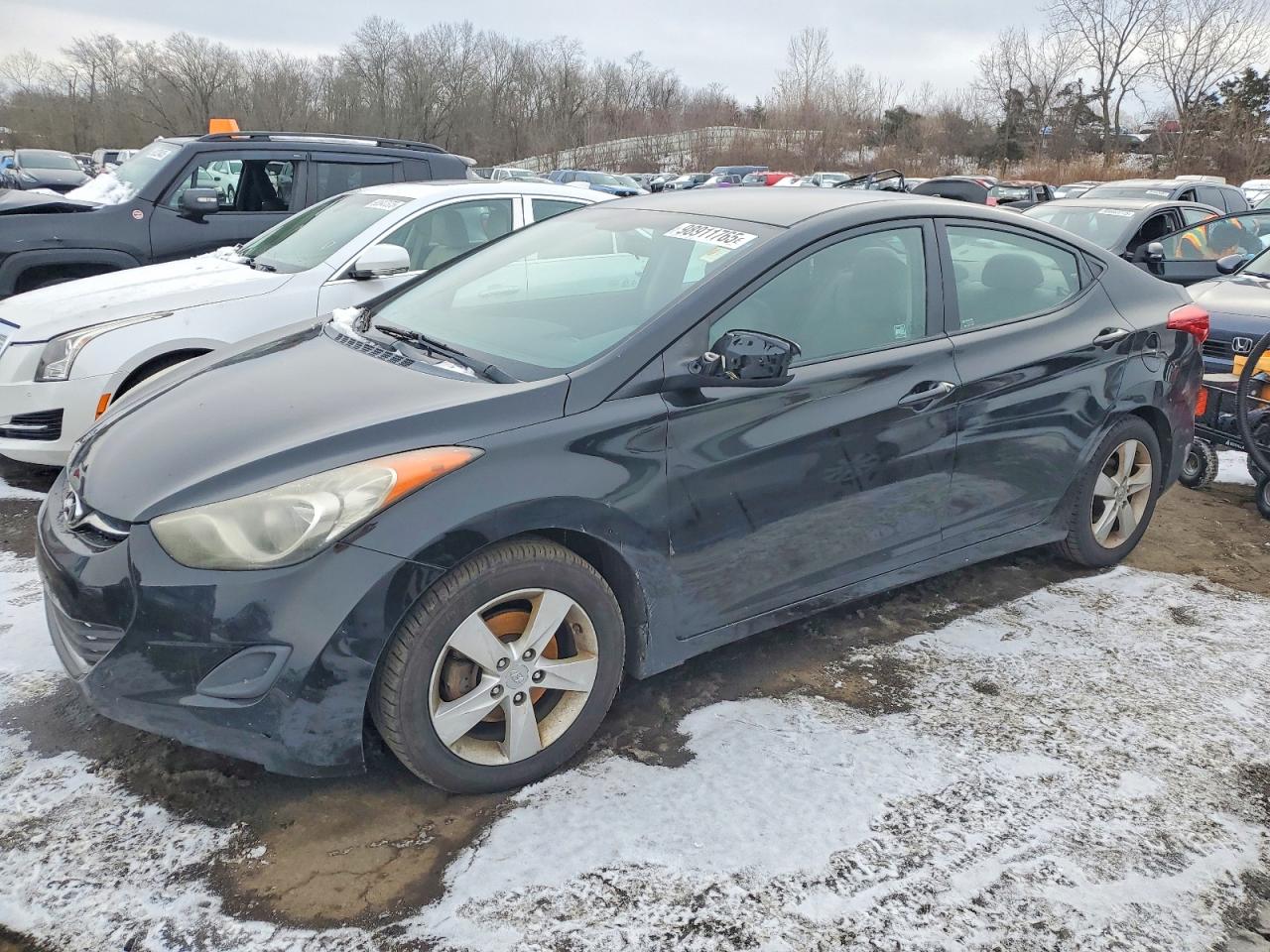 2013 HYUNDAI ELANTRA