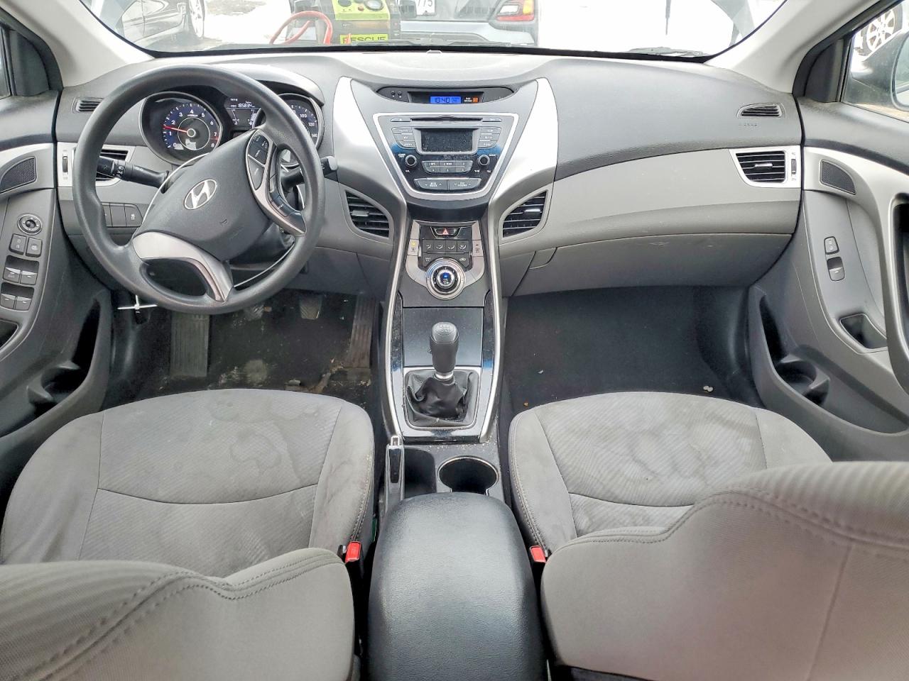 2013 HYUNDAI ELANTRA GLS photo 8