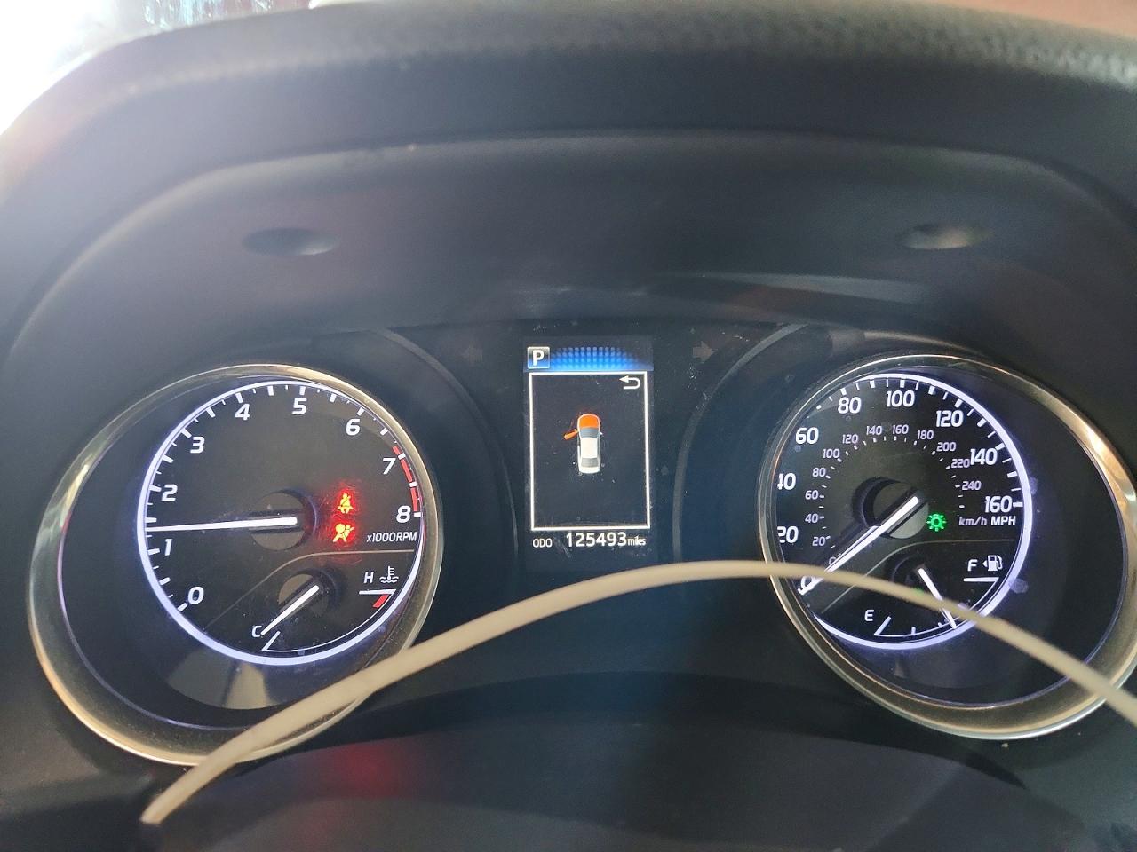 2018 TOYOTA CAMRY L photo 9