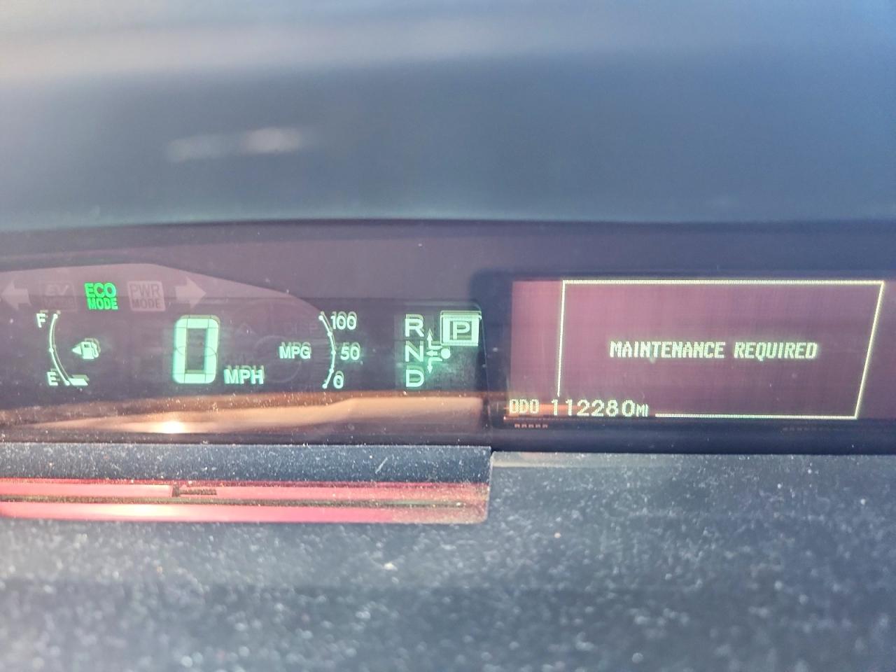 2014 TOYOTA PRIUS photo 25