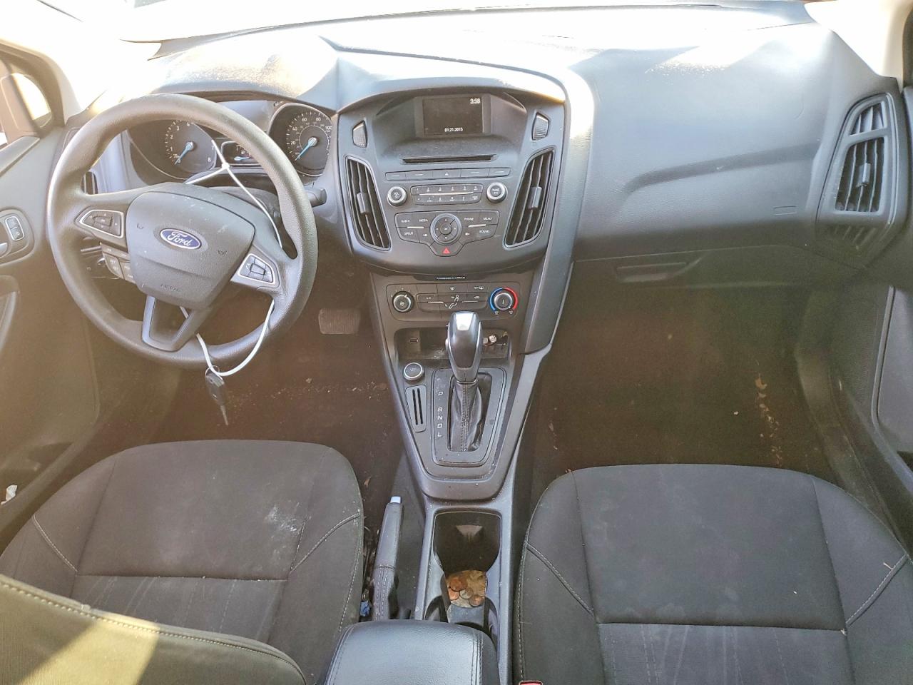 2015 FORD FOCUS SE photo 15