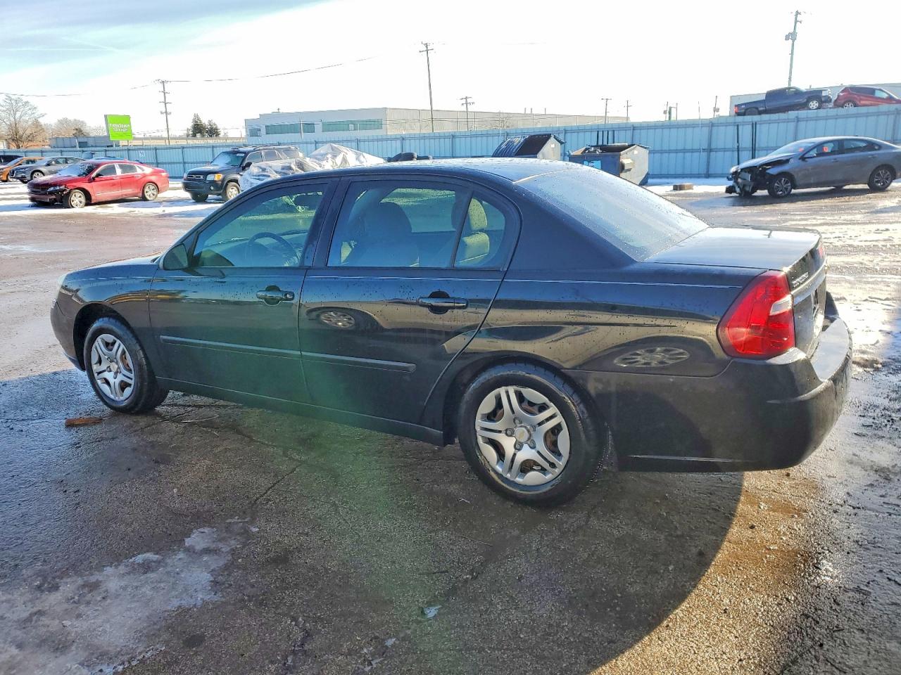 2005 CHEVROLET MALIBU photo 2