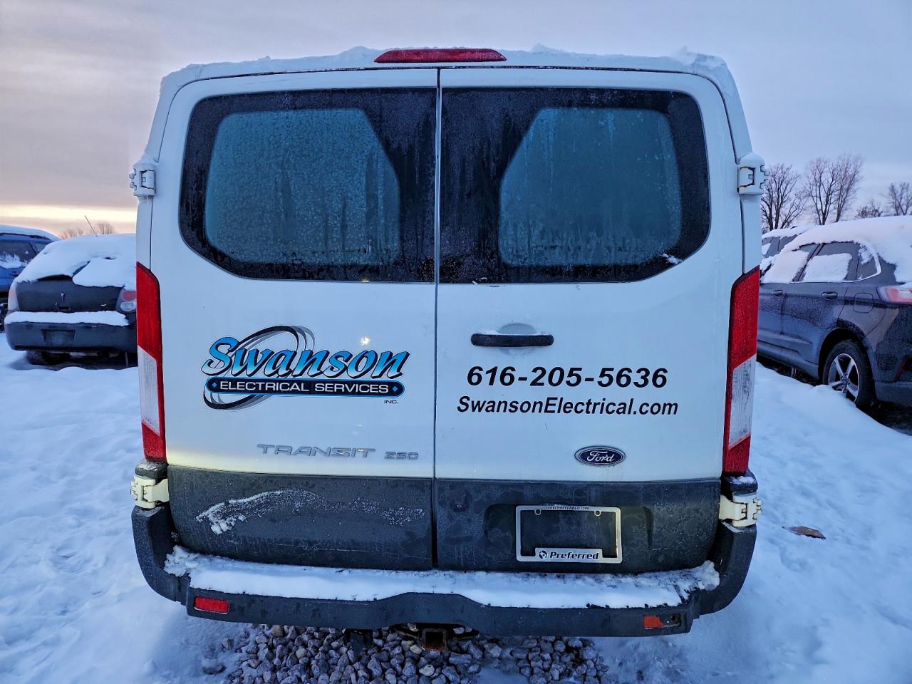 2016 FORD TRANSIT T-250 photo 6