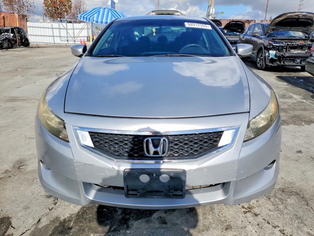 2010 HONDA ACCORD LX photo 5
