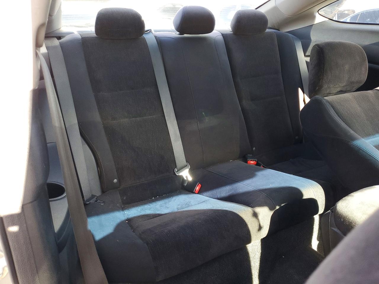 2010 HONDA ACCORD LX photo 10