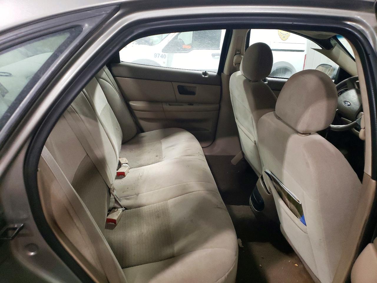 2004 FORD TAURUS SES photo 10