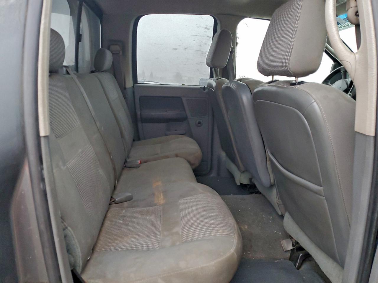 2006 DODGE RAM 2500 ST photo 10