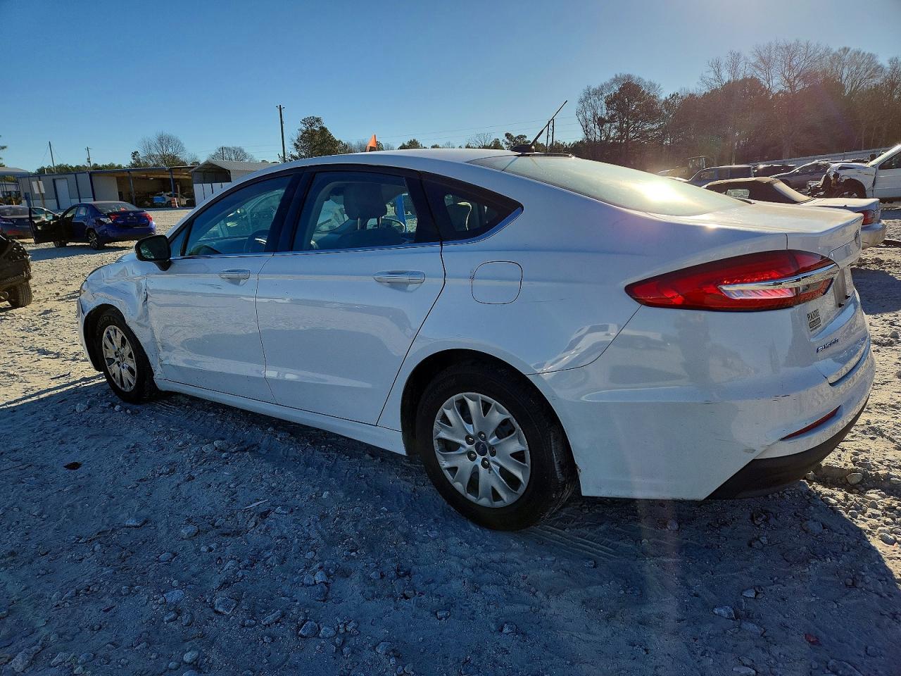2019 FORD FUSION S photo 3