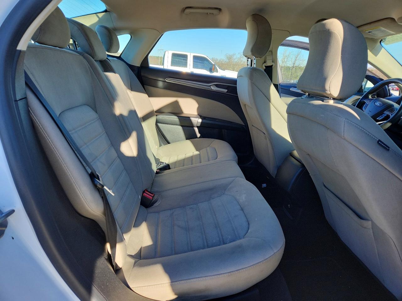 2019 FORD FUSION S photo 19