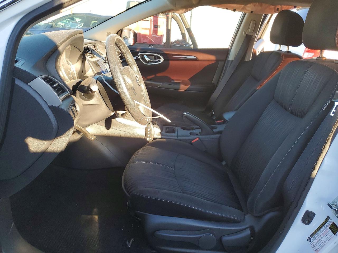 2018 NISSAN SENTRA S photo 7
