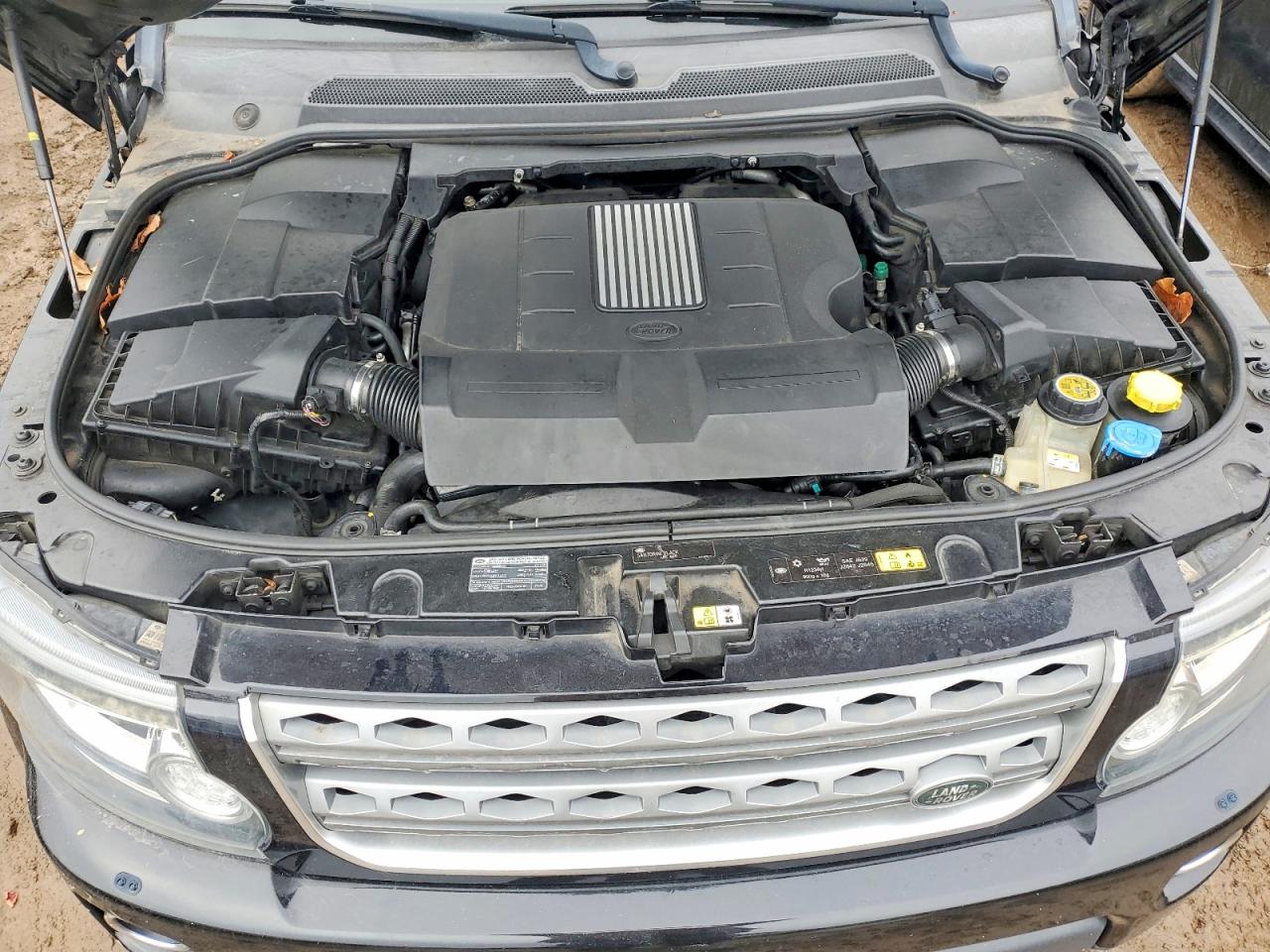 2015 LAND ROVER LR4 HSE photo 11