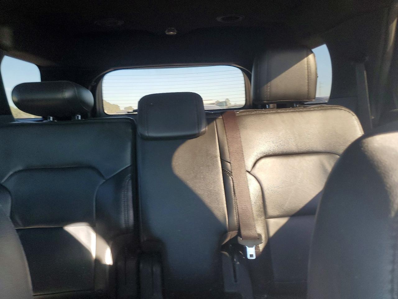2018 FORD EXPLORER XLT photo 10