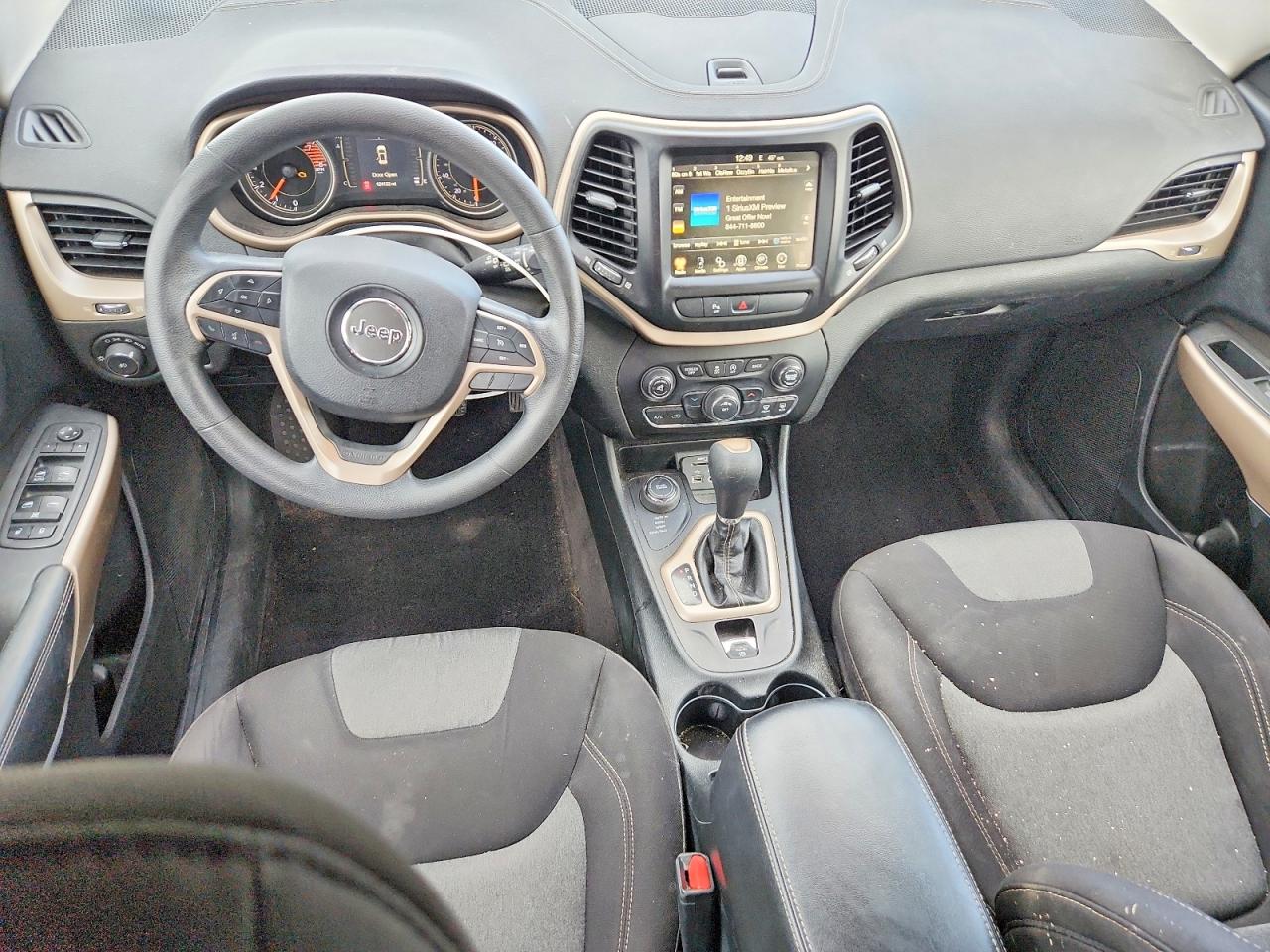 2018 JEEP CHEROKEE LATITUDE photo 8