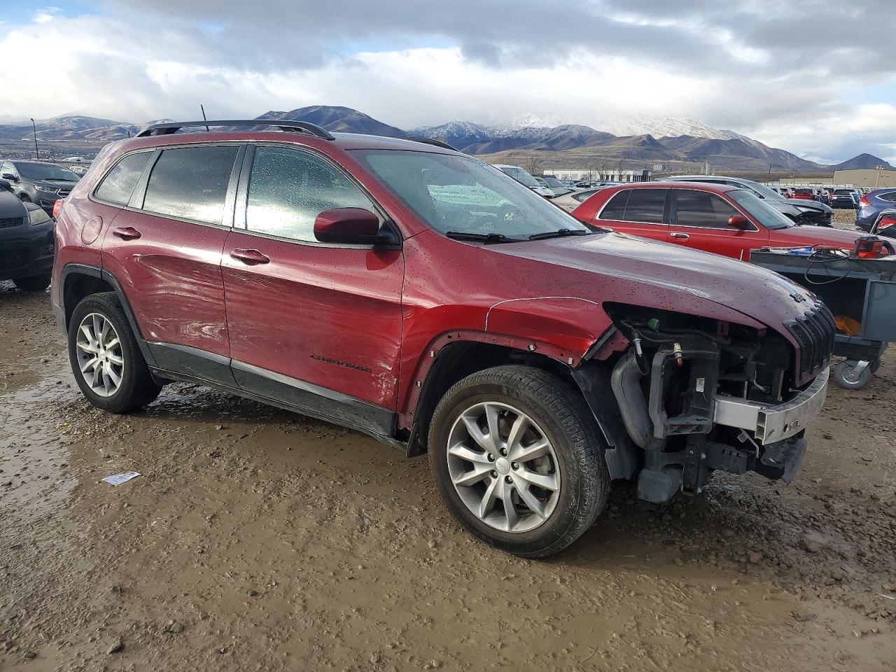 2018 JEEP CHEROKEE LATITUDE photo 4