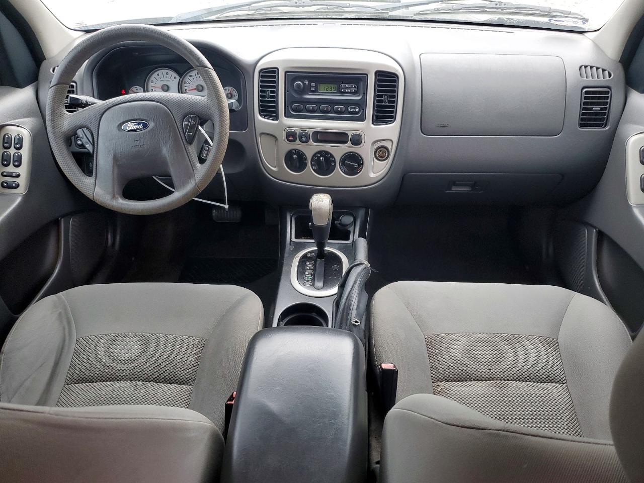 2006 FORD ESCAPE XLT photo 15