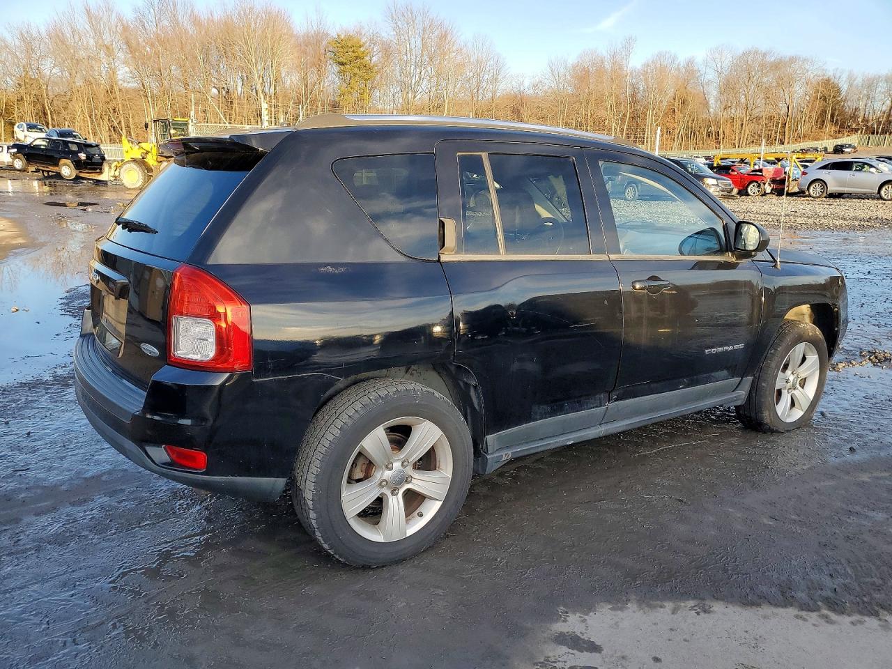 2012 JEEP COMPASS LATITUDE photo 3