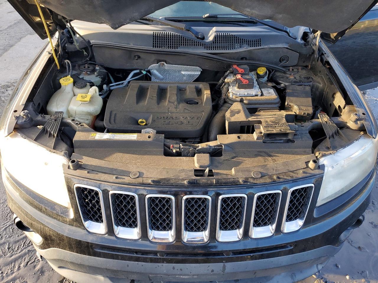 2012 JEEP COMPASS LATITUDE photo 12