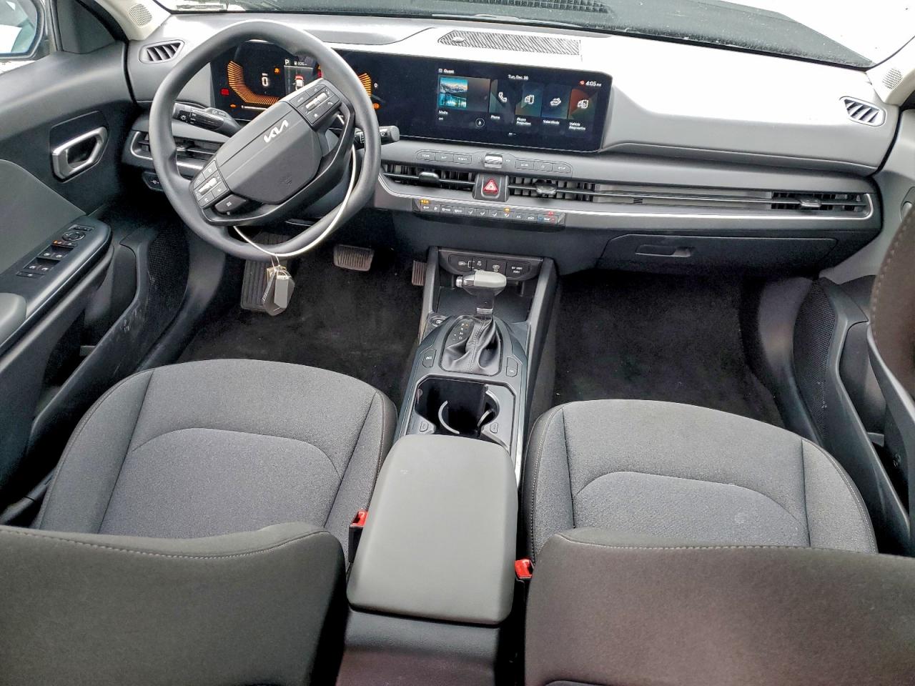 2025 KIA K4 LX photo 8