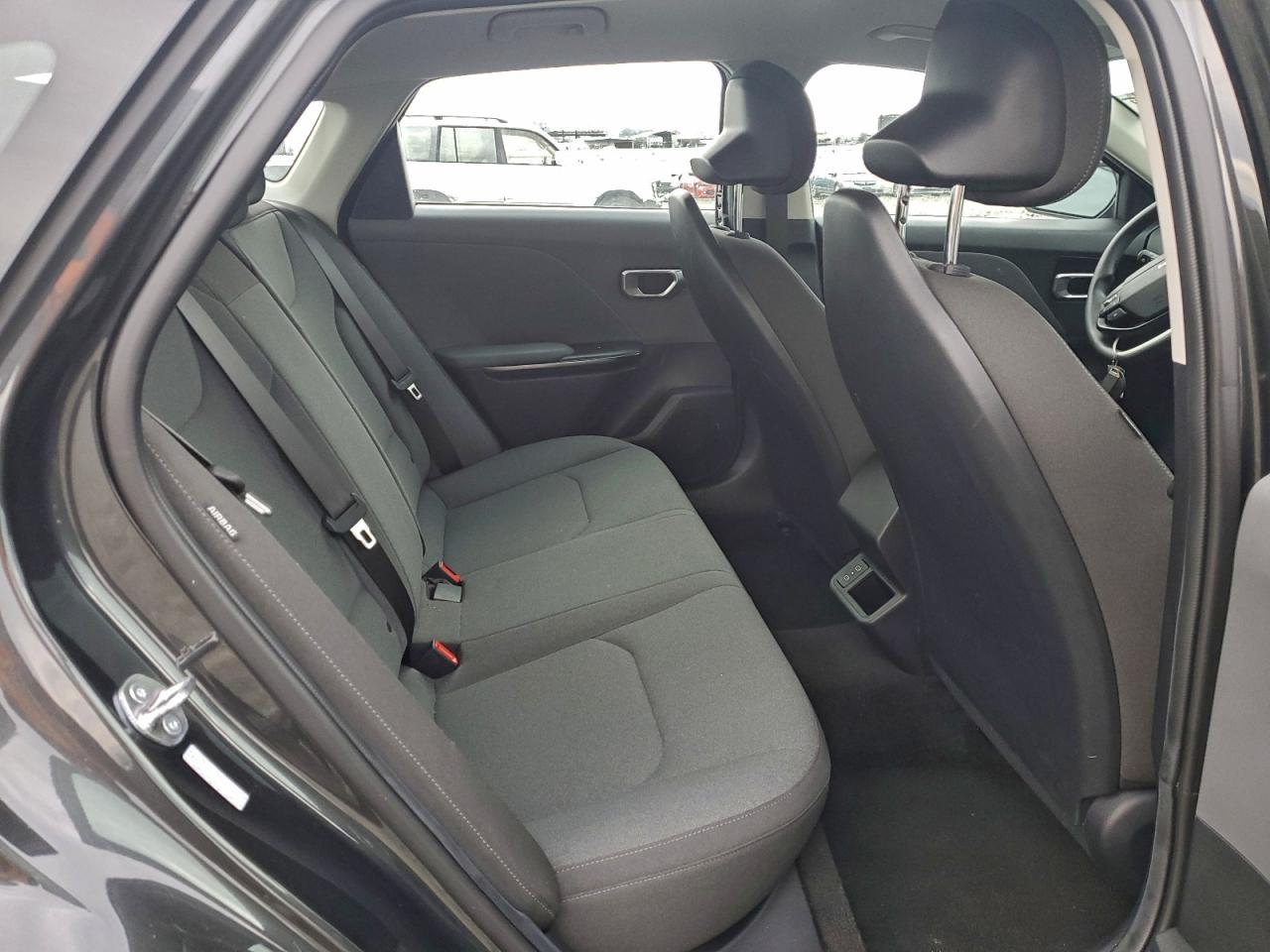 2025 KIA K4 LX photo 10