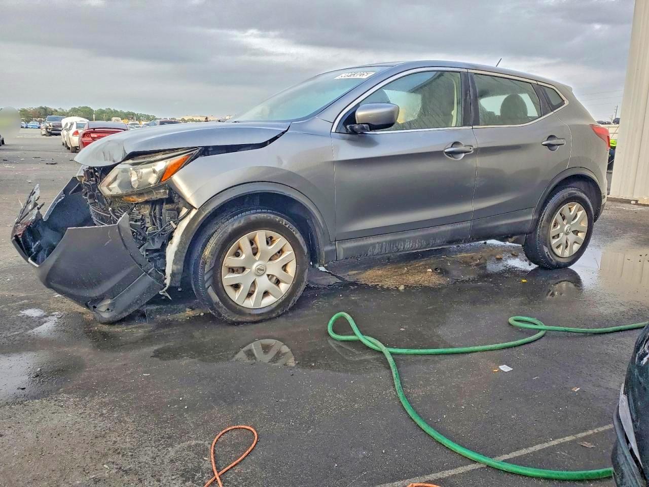 2019 NISSAN ROGUE SPORT S photo 2