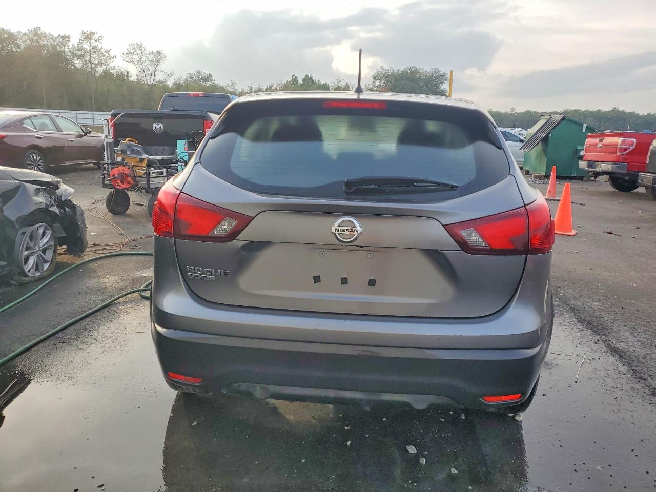 2019 NISSAN ROGUE SPORT S photo 11