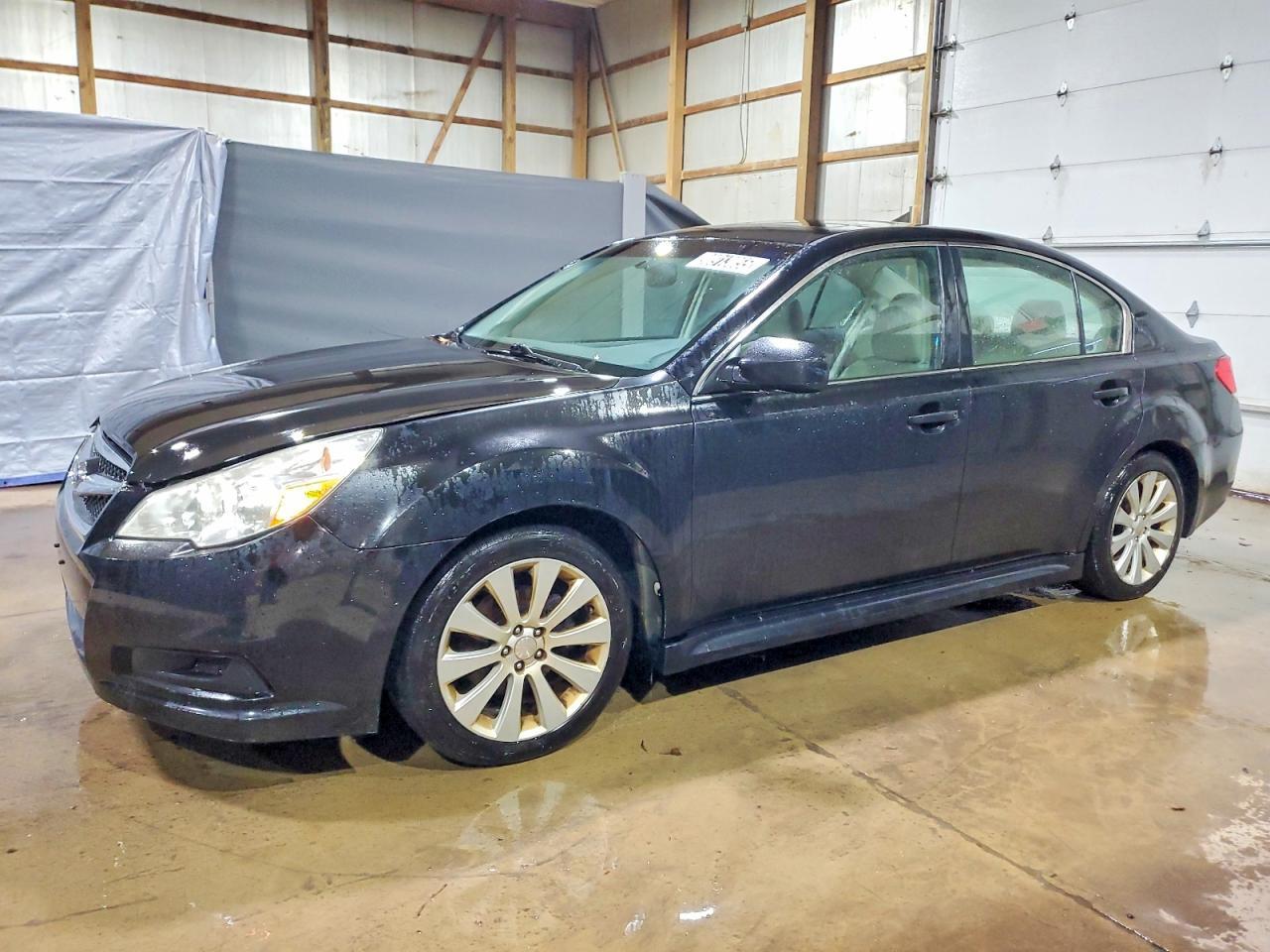 2011 SUBARU LEGACY