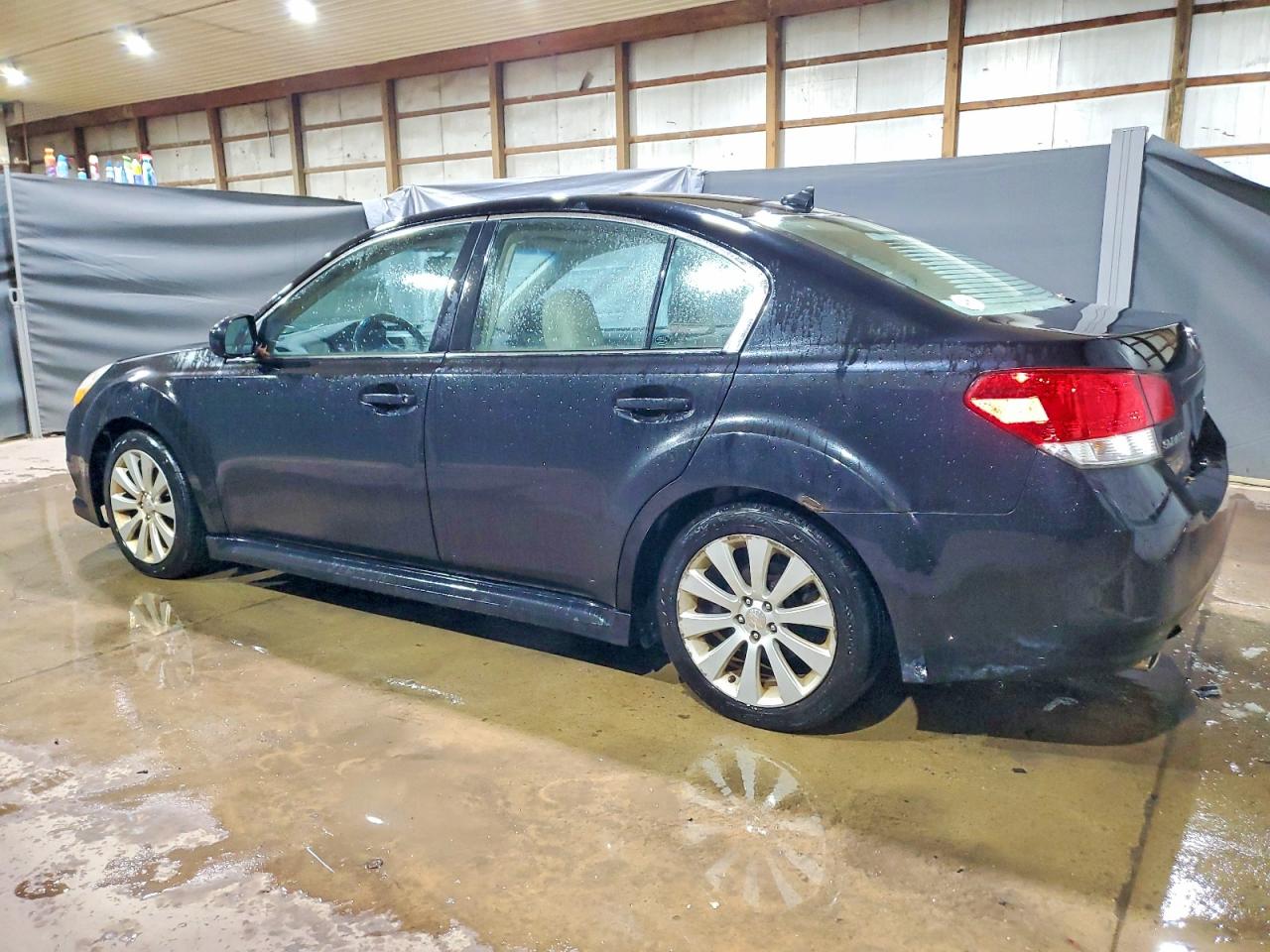 2011 SUBARU LEGACY 2.5I LIMITED photo 2