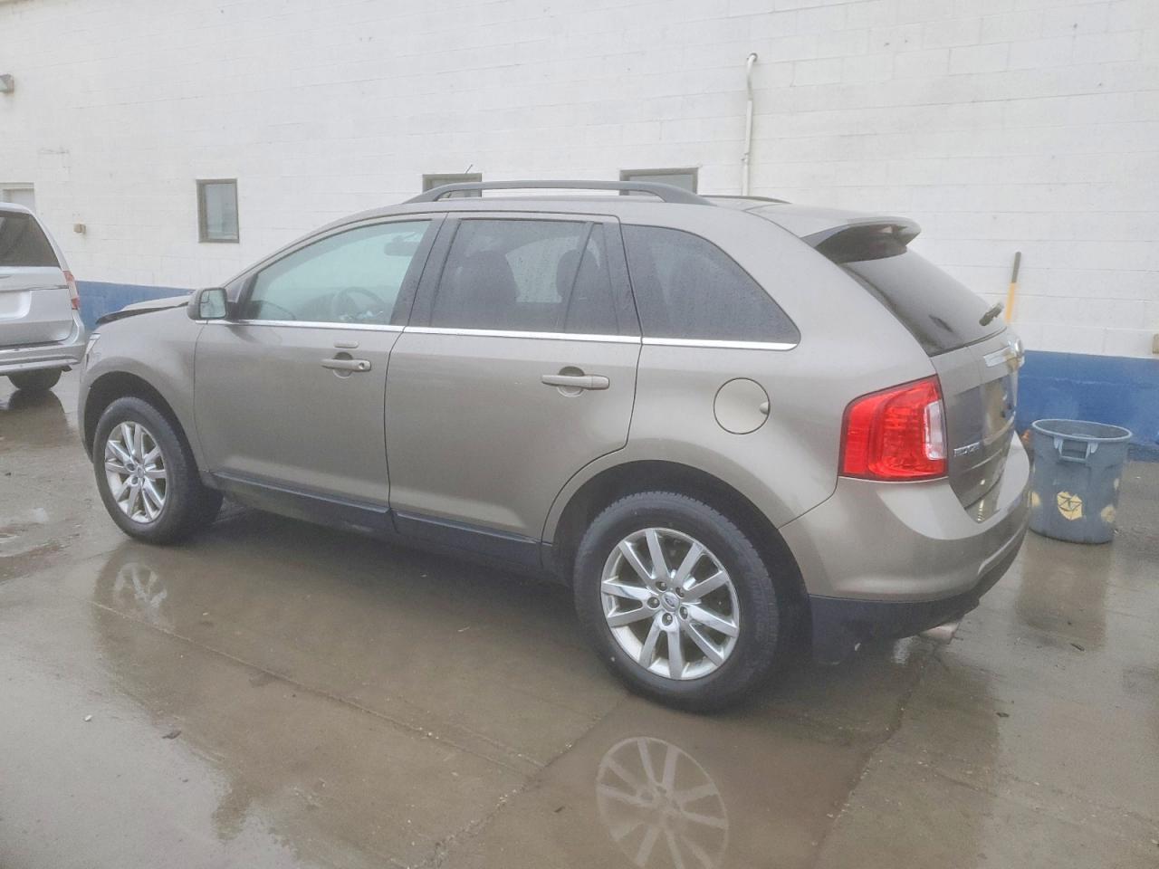 2013 FORD EDGE LIMITED photo 2