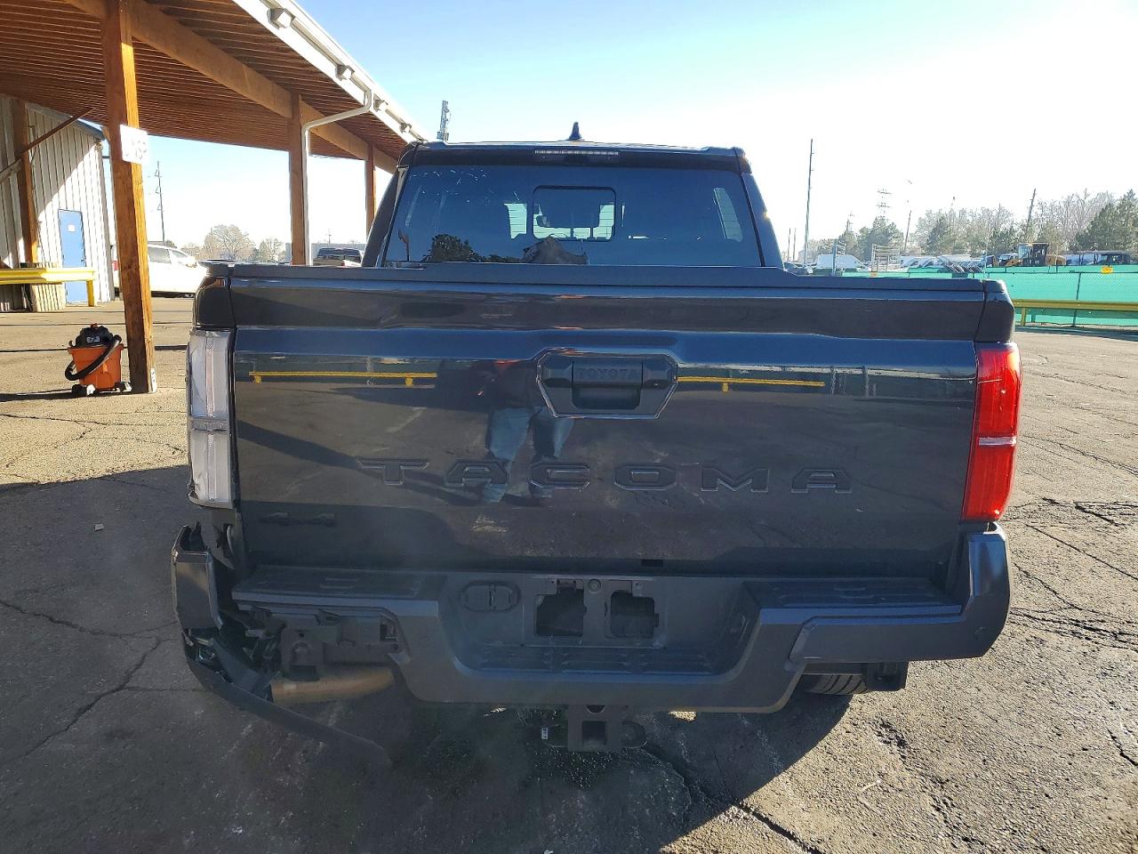 2024 TOYOTA TACOMA DOUBLE CAB photo 6