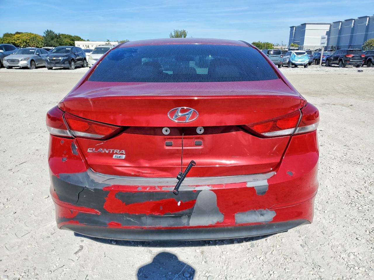 2018 HYUNDAI ELANTRA SE photo 6