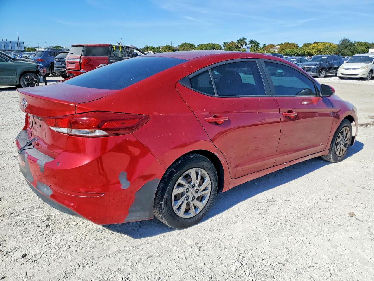 2018 HYUNDAI ELANTRA SE photo 3